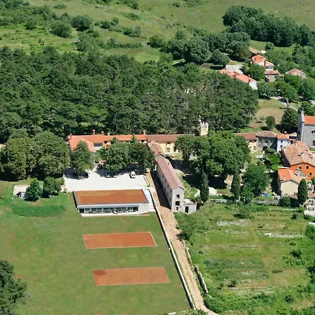 Guest house Kastel Pineta In Sveti Martin * Istrien